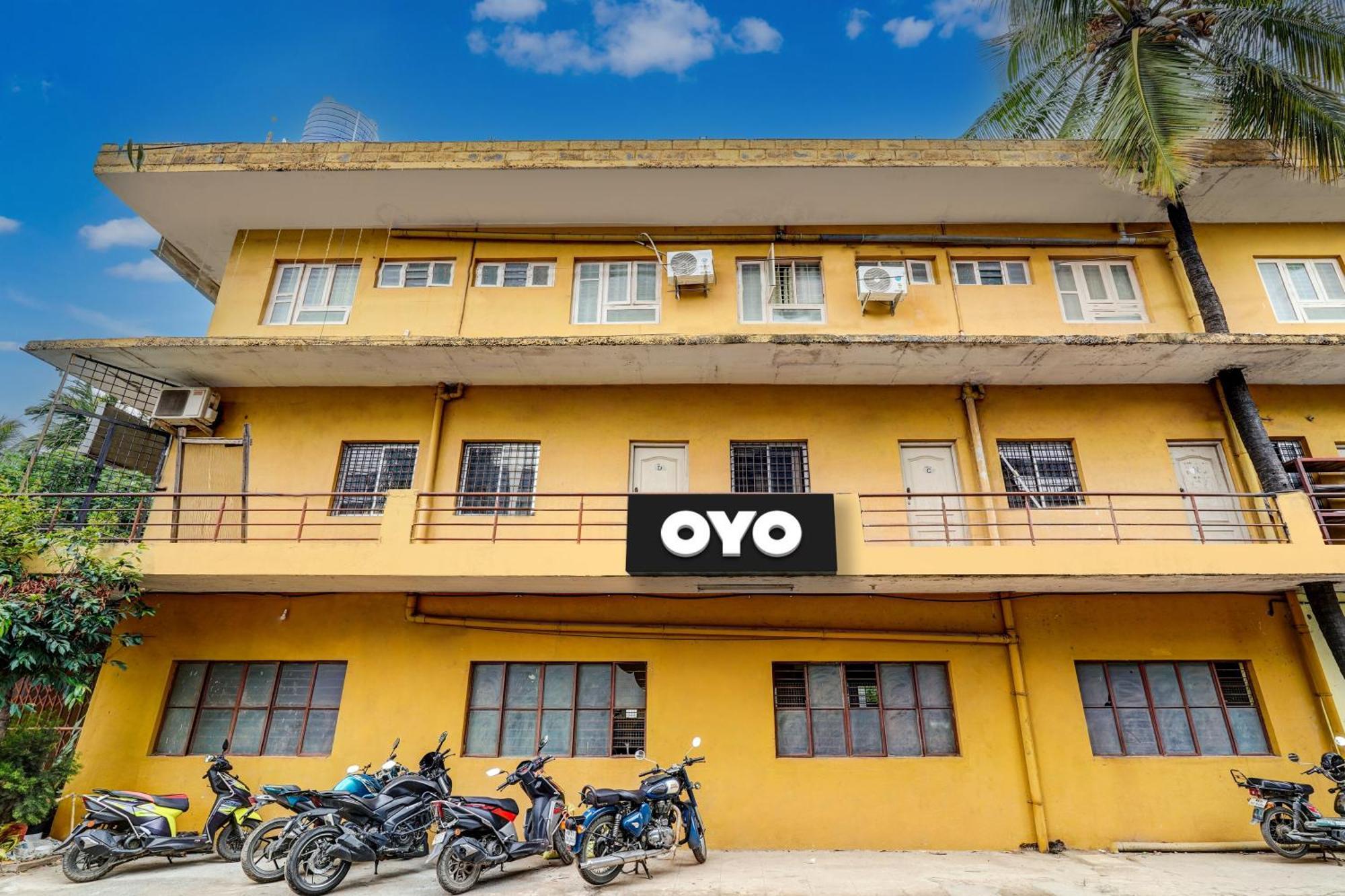 Collection O Druvi Corporate Hotel Kammasandra Exterior foto